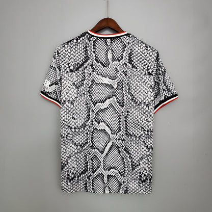 Manchester United Concept design Snake pattern